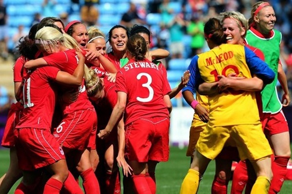 Bleues - La liste du CANADA face à la France