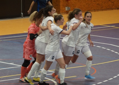 La joie française anéantie par le but finlandais sur le fil La joie française anéantie par le but finlandais sur le fil