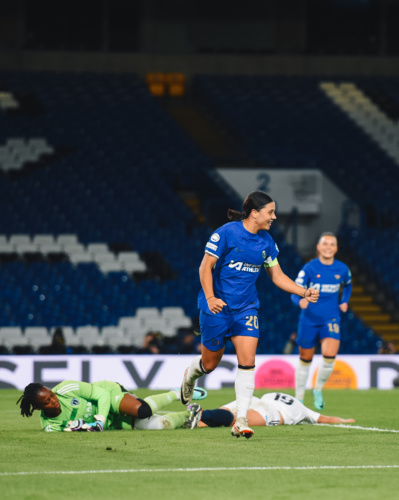 Sam Kerr a frappé trois fois (photo Chelsea FC) Sam Kerr a frappé trois fois (photo Chelsea FC)