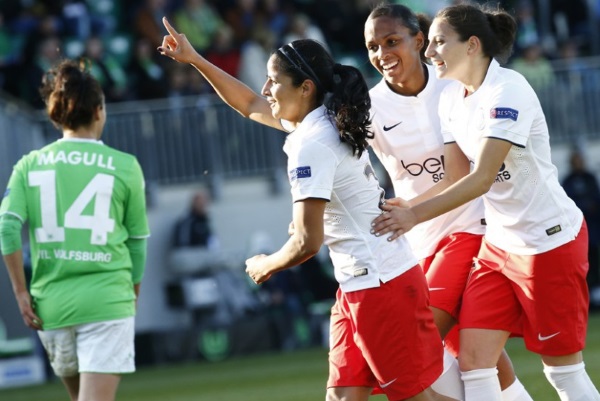 Cruz offre un deuxième but à son équipe (photo PSG) Cruz offre un deuxième but à son équipe (photo PSG)