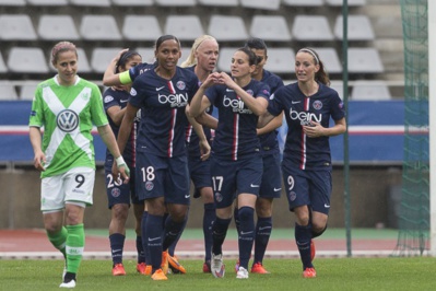 Aurélie Kaci fête son but (photo Eric Baledent/LMP) Aurélie Kaci fête son but (photo Eric Baledent/LMP)