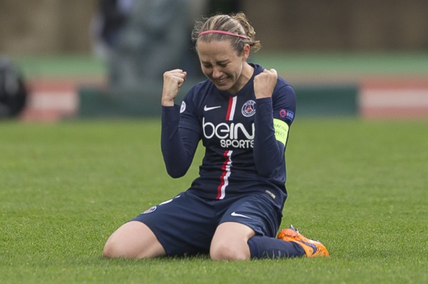 Sabrina Delannoy célèbre la qualification (photo Eric Baledent/LMP)