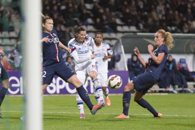 Lotta Schelin et l'Olympique Lyonnais ont chuté en huitième face au PSG (photo Eric Baledent/LMP)