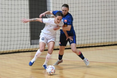 La capitaine Atamaniuk disputait son 6e match international (photo Futsal Slovakia) La capitaine Atamaniuk disputait son 6e match international (photo Futsal Slovakia)