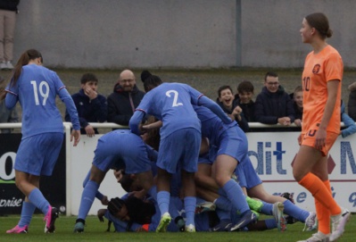 La partie avait bien débuté pour les Françaises La partie avait bien débuté pour les Françaises
