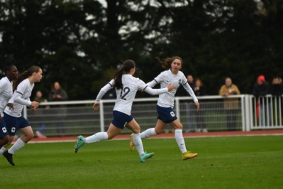 La France a réduit la marque par Lia Galodé (photo Philippe Le Brech) La France a réduit la marque par Lia Galodé (photo Philippe Le Brech)