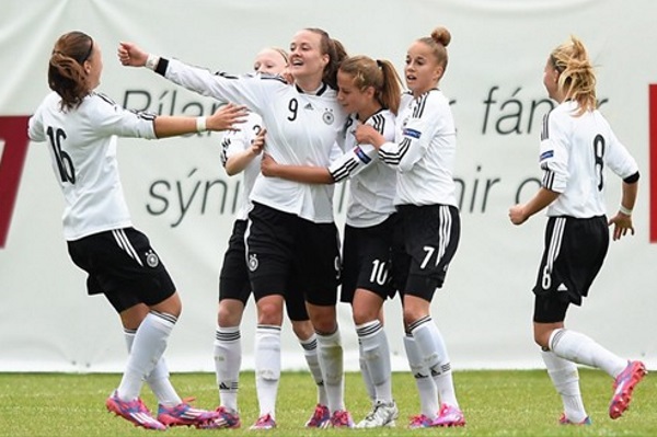 Le réveil allemand a mis les Anglaises KO ! Le réveil allemand a mis les Anglaises KO !