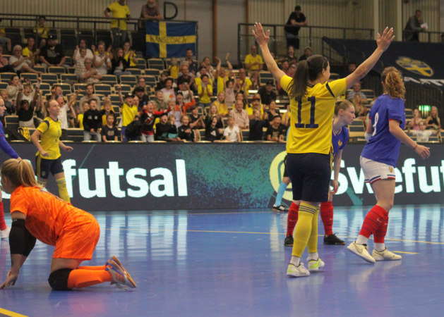 Kiryo aura été un poison pour la défense française (photo Sébastien Duret) Kiryo aura été un poison pour la défense française (photo Sébastien Duret)