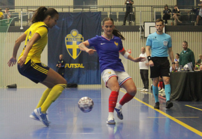 Atamaniuk, buteuse du jour Atamaniuk, buteuse du jour