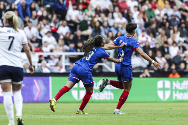 De Almeida fête son but (photo twitter equipedefrancef) De Almeida fête son but (photo twitter equipedefrancef)