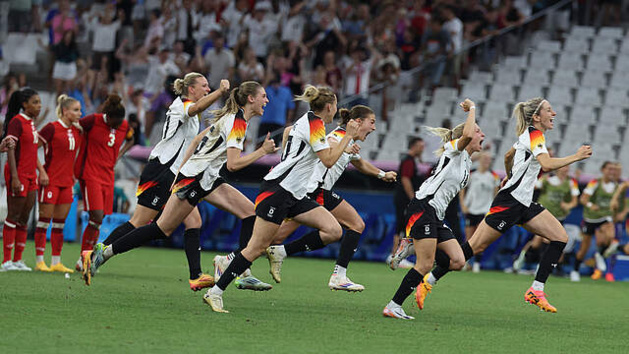 Les Allemandes poursuivent leur parcours (photo DFB) Les Allemandes poursuivent leur parcours (photo DFB)