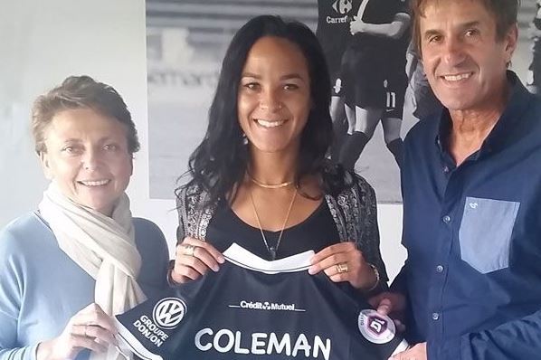 D1 - Tatiana COLEMAN officiellement juvisienne D1 - Tatiana COLEMAN officiellement juvisienne