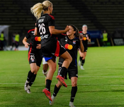 Les Lyonnaises s'imposent 6-2 en ouverture du championnat (photo OL) Les Lyonnaises s'imposent 6-2 en ouverture du championnat (photo OL)