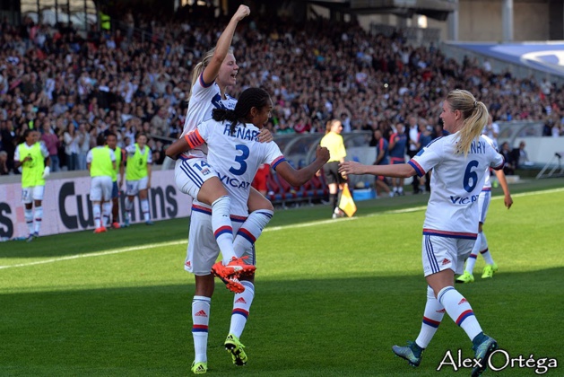 Ada Hegerberg s'offre un triplé