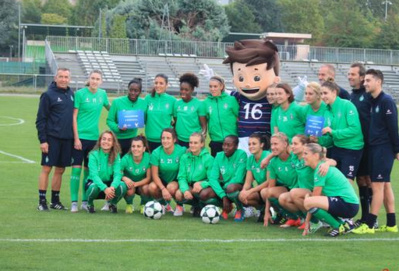 La mascotte Euro 2016 était au bord des terrains lors de la 3e journée comme ici à St Etienne (photo Yoel Bardy)