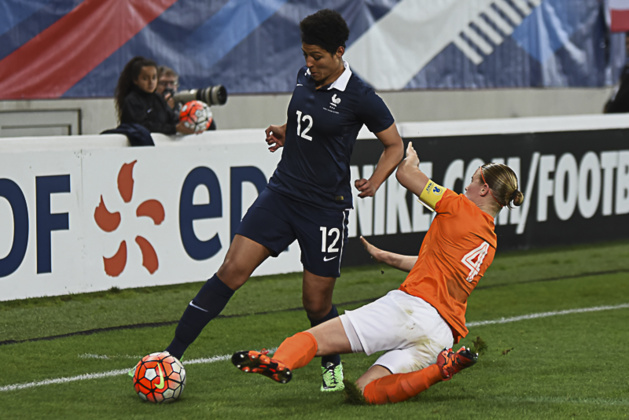 Valérie Gauvin a fête sa première sélection en entrant à vingt minutes de la fin (photo Frédérique Grando) Valérie Gauvin a fête sa première sélection en entrant à vingt minutes de la fin (photo Frédérique Grando)