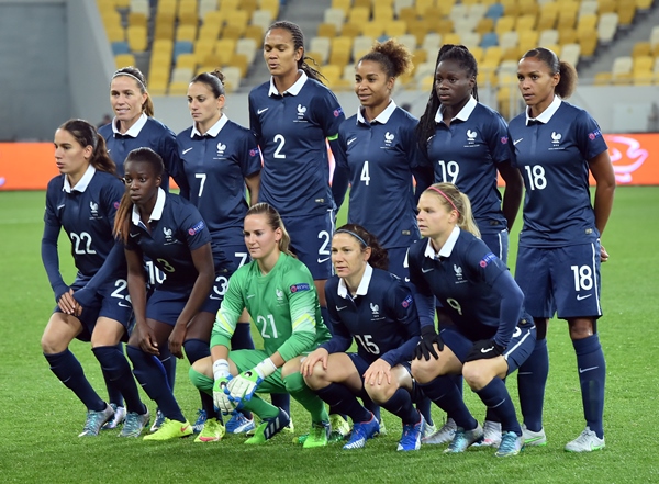 Bleues - UKRAINE - FRANCE : 0-3, trois buts, trois points et c'est tout !