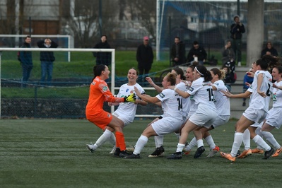 Les Lorientaises s'imposent sur le terrain de Bréquigny (photo Philippe Le Brech) Les Lorientaises s'imposent sur le terrain de Bréquigny (photo Philippe Le Brech)