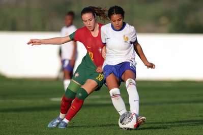 Dufour devant Joana Valente (photo FPF) Dufour devant Joana Valente (photo FPF)