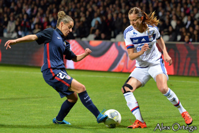 Schelin signe un doublé comme Hegerberg Schelin signe un doublé comme Hegerberg