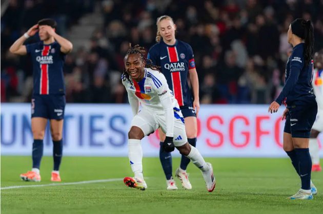 Les Lyonnaises s'envolent en tête du championnat (photo OL.fr) Les Lyonnaises s'envolent en tête du championnat (photo OL.fr)