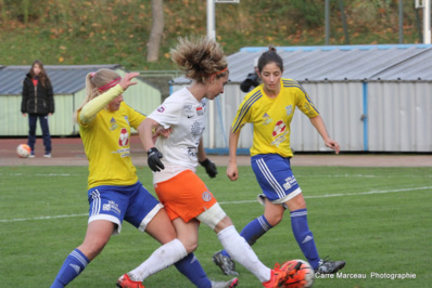 Tonazzi à nouveau buteuse (photo Marceau Carré) Tonazzi à nouveau buteuse (photo Marceau Carré)