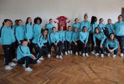 Bleues - Amandine HENRY : "Cette reconnaissance fait du bien" Bleues - Amandine HENRY : "Cette reconnaissance fait du bien"