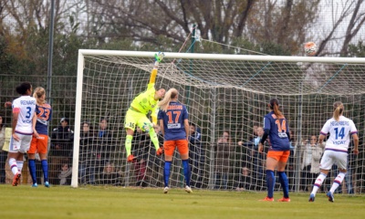 Philippe a préservé son but inviolé pour la 10e fois cette saison Philippe a préservé son but inviolé pour la 10e fois cette saison