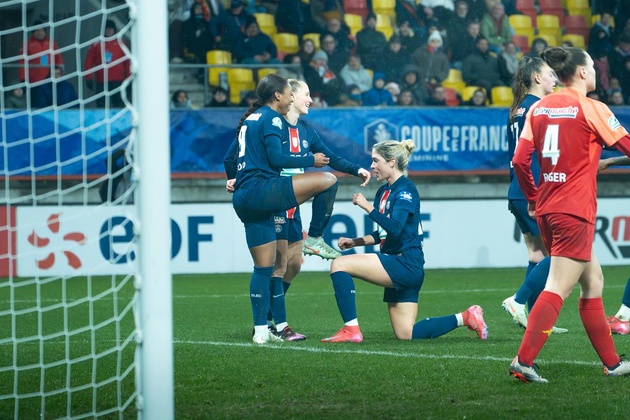 Geyoro a conclu une belle action collective (photo PSG) Geyoro a conclu une belle action collective (photo PSG)