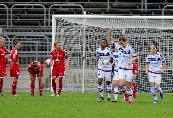 Schelin signe un quadruplé (crédit : Phot'Odette) Schelin signe un quadruplé (crédit : Phot'Odette)