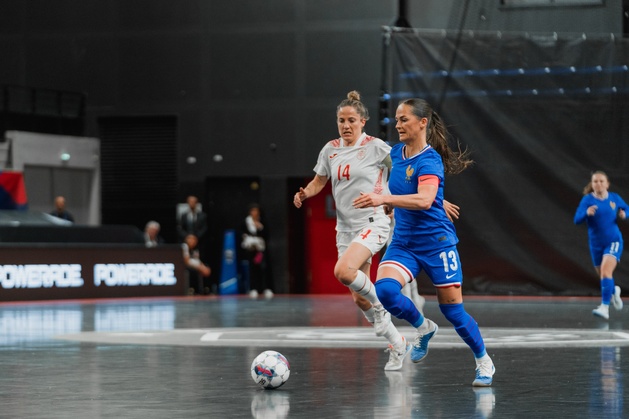 Alexandra Atamaniuk, buteuse face à l'Espagne (photo Charles Léger/FFF) Alexandra Atamaniuk, buteuse face à l'Espagne (photo Charles Léger/FFF)