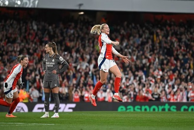 Alessia Russo a réussi un doublé (photo UEFA.com) Alessia Russo a réussi un doublé (photo UEFA.com)