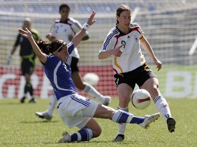 118e et 119e buts pour Birgit Prinz en sélection (photo : dfb.de) 118e et 119e buts pour Birgit Prinz en sélection (photo : dfb.de)