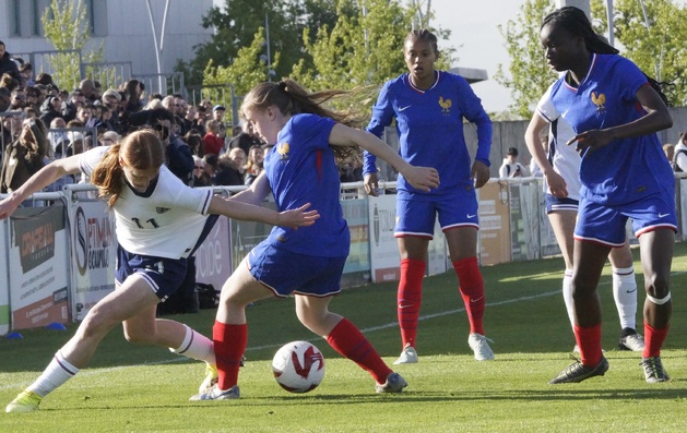 U16 - La FRANCE solide face à l'ANGLETERRE U16 - La FRANCE solide face à l'ANGLETERRE