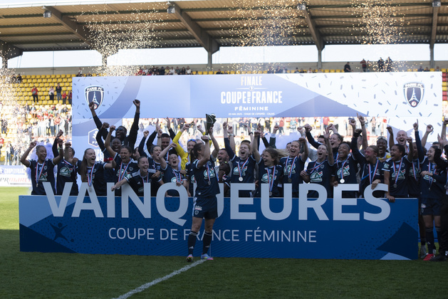 Le Paris FC décroche son premier trophée (photos Frédérique Grando)