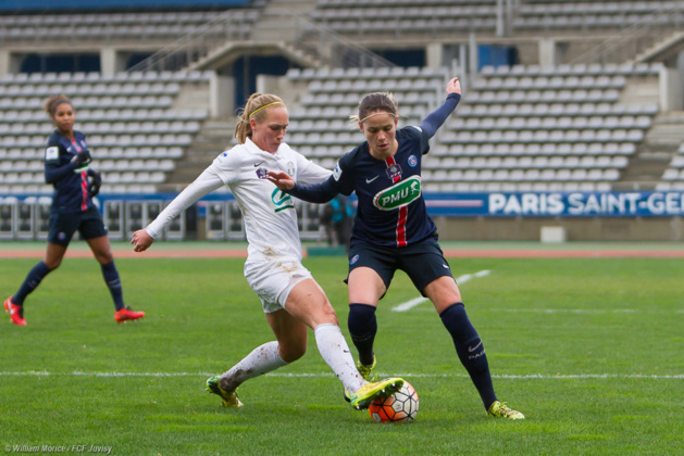 Cayman face à Erika (photo William Morice) Cayman face à Erika (photo William Morice)