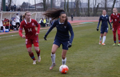 Lina Boussaha (Photo Sébastien Duret) Lina Boussaha (Photo Sébastien Duret)