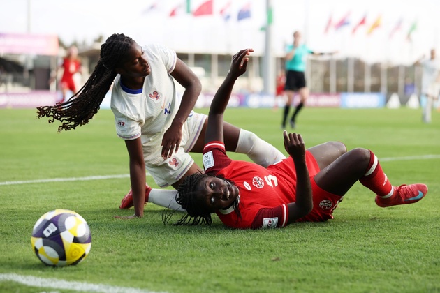 Les Françaises ont chuté et terminent à la 2e place du groupe (photo FIFA.com) Les Françaises ont chuté et terminent à la 2e place du groupe (photo FIFA.com)
