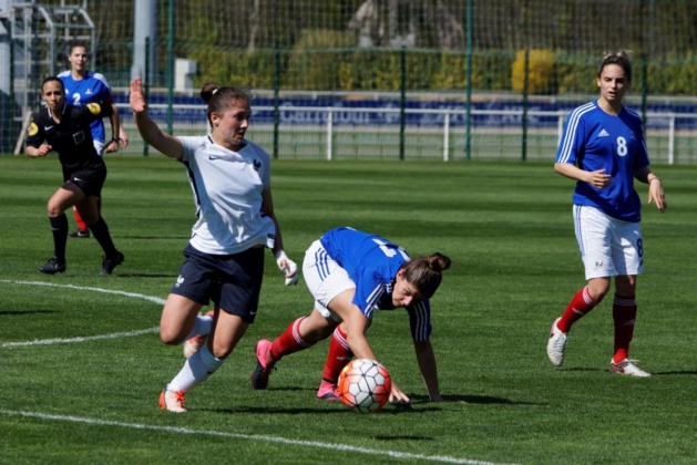 Eve Périsset (photo Sébastien Duret) Eve Périsset (photo Sébastien Duret)