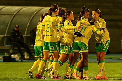 Le FC Nantes passe 4e (photo Nathalie Querouil) Le FC Nantes passe 4e (photo Nathalie Querouil)