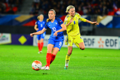 Buteuse face à l'Ukraine Buteuse face à l'Ukraine