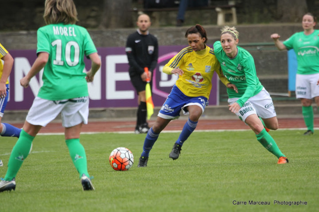 Un match disputé avec à droite Palacin, buteuse Un match disputé avec à droite Palacin, buteuse
