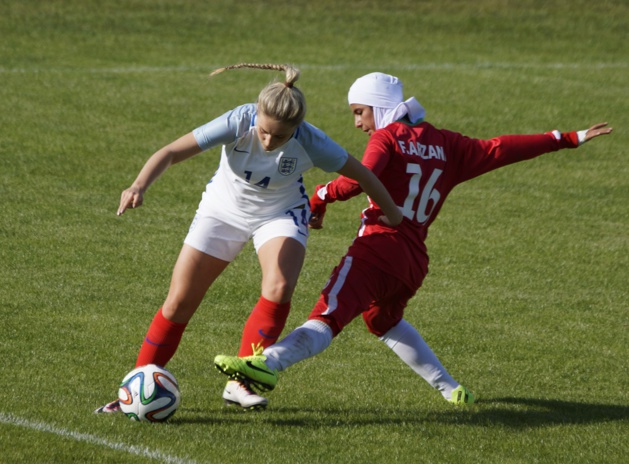Les Anglaises dominent l'Iran dans leur dernier match (photo Sébastien Duret) Les Anglaises dominent l'Iran dans leur dernier match (photo Sébastien Duret)