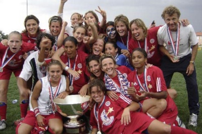 Montpellier remporte sa première coupe (photo Sébastien Duret) Montpellier remporte sa première coupe (photo Sébastien Duret)