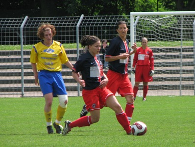 Le PSG avec Laure Boulleau dispose de Saint-Brieuc (5-0)