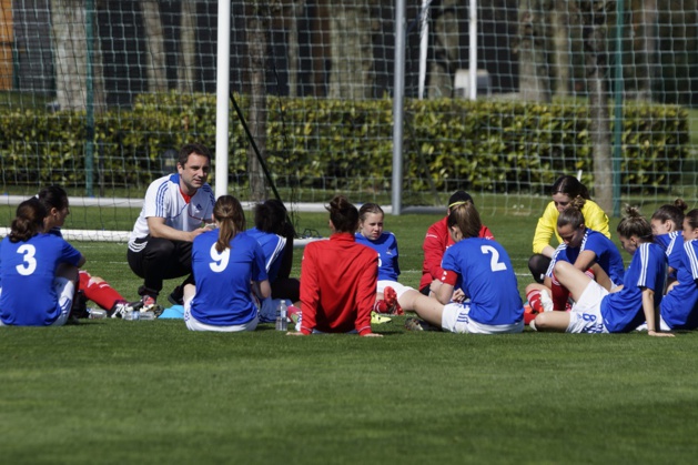 Universitaire - Test face à l'ALLEMAGNE Universitaire - Test face à l'ALLEMAGNE