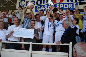 Juillard avec le trophée (Photo : LAF)