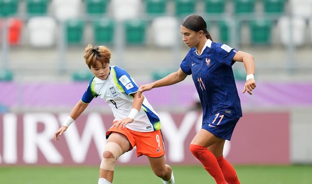 Justine Rouquet face à la Corée du Sud (photo FIFA.com) Justine Rouquet face à la Corée du Sud (photo FIFA.com)