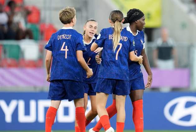 La joie sur le but égalisateur (photo FIFA.com)