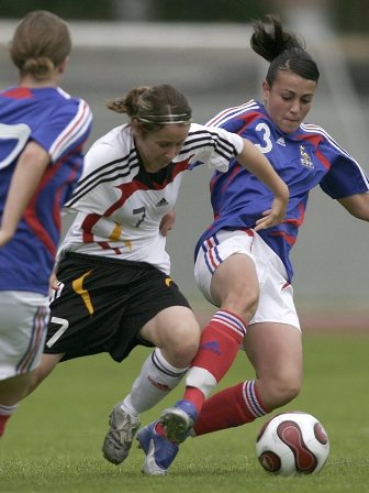 Brevet en duel avec Rolser qui a inscrit le 1er but Brevet en duel avec Rolser qui a inscrit le 1er but